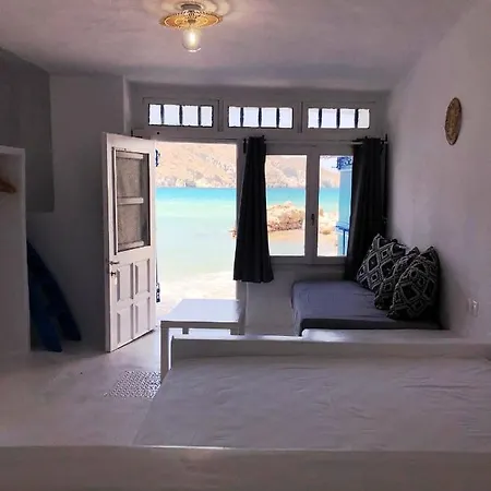 Salty Kisses And Sandy Toes Firopotamos Exterior photo